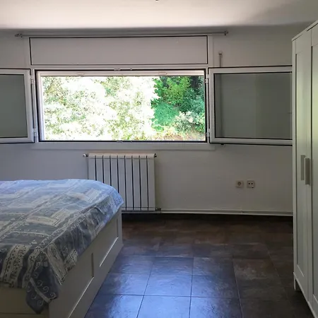 Eco House Of Oak, 15 Min To Bcn Max Pax 8 Holiday home *